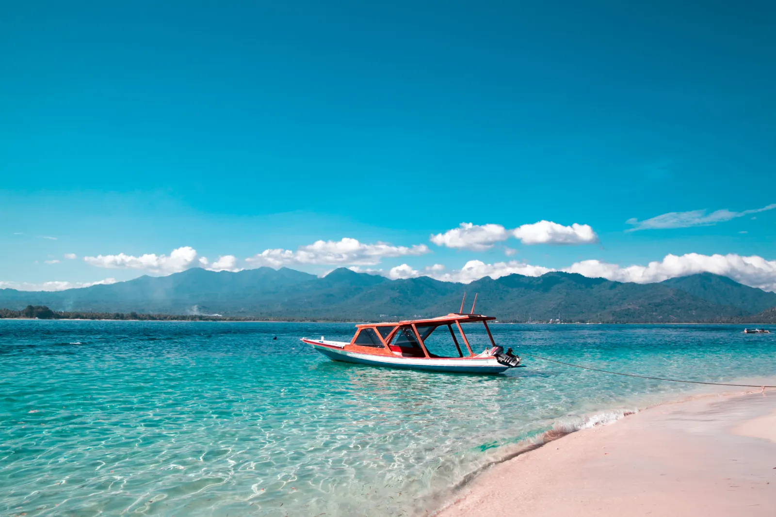 Boat on the turquoise water at Gili Trawangan, Lombok